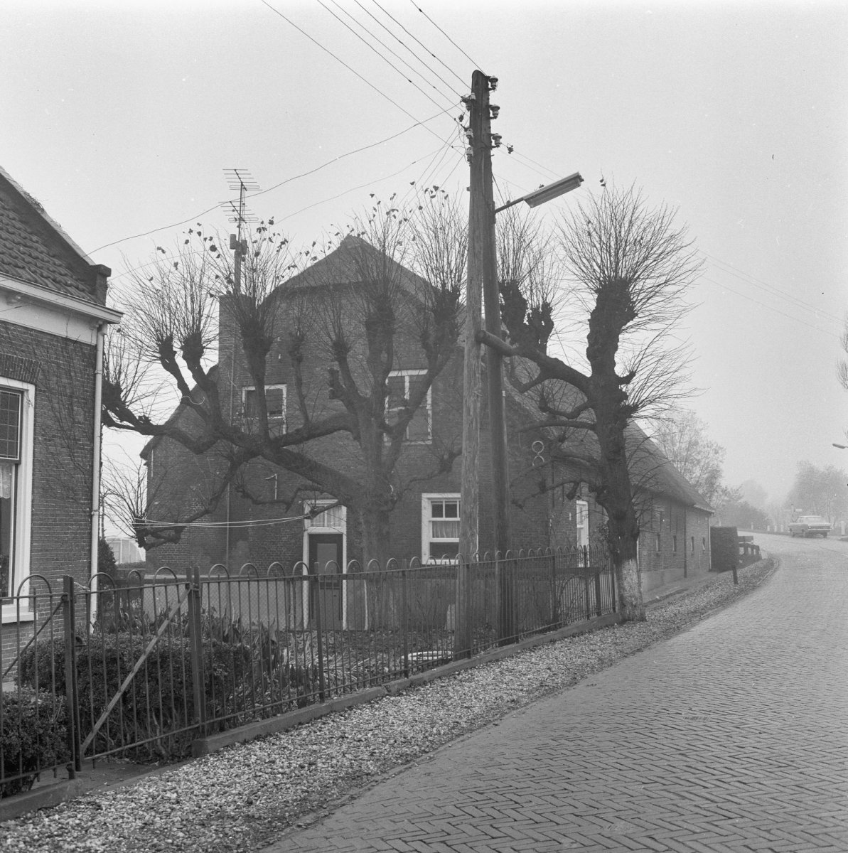 Hendrik-Ido-Ambacht (NL) sluts